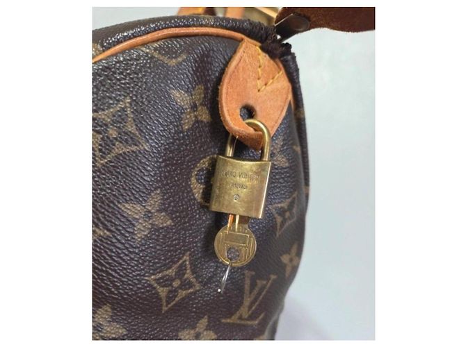 Louis Vuitton Speedy 35 Monogram Marrom Monograma - vista 9