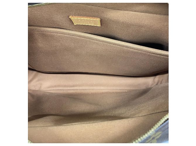 Bolsa Louis Vuitton Monogram Icare Marrom - vista 4