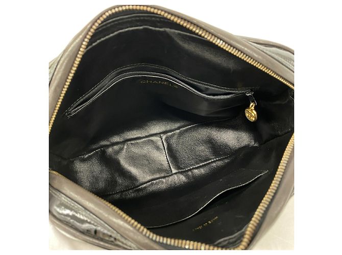 Chanel Matelassé Schultertasche Schwarz - Ansicht 4