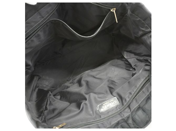 Borsa Tote Chanel New Travel in nylon Nero - vista 4
