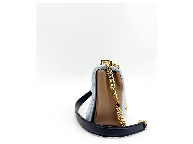 Burberry Lola Camera Quilted Leather Small Azul - vista 4