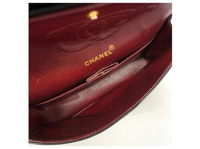 Borsa a tracolla Chanel in agnellino nero - vista 4