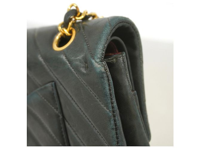 Borsa a tracolla Chanel in agnellino nero - vista 7
