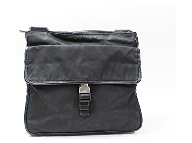 Borsa a tracolla Prada in nylon Nero - vista 3