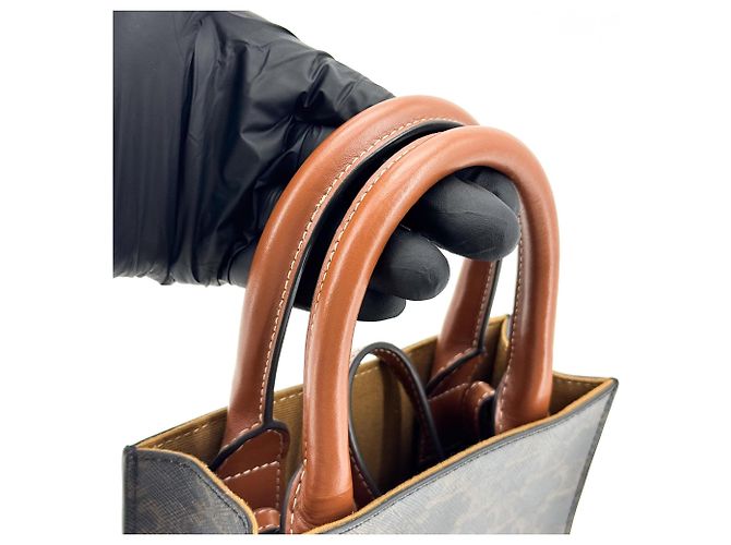 Céline Celine Vertical Cabas Triomphe Coated Canvas Large Marrom - vista 7