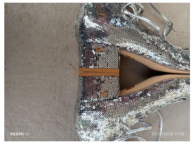 Chiara Ferragni silberne Glitzer-Stiefeletten - Ansicht 8