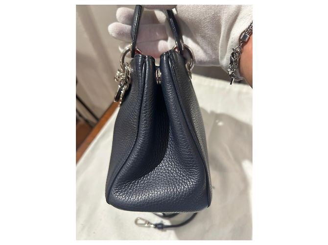 Christian Dior Sac Lady Dior en cuir noir - vue 16