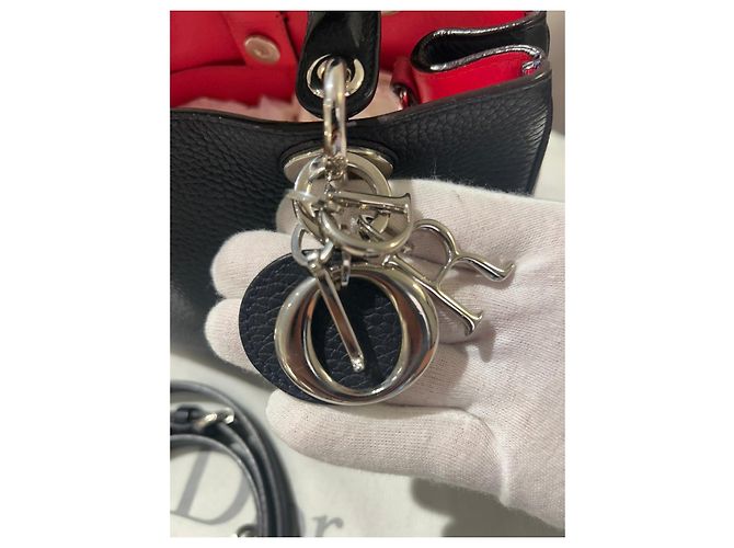 Christian Dior Sac Lady Dior en cuir noir - vue 4