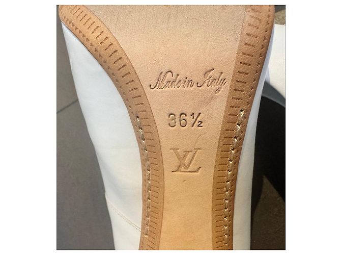 Weiße Lederpumps mit silberner Zehenkappe Louis Vuitton - Ansicht 7
