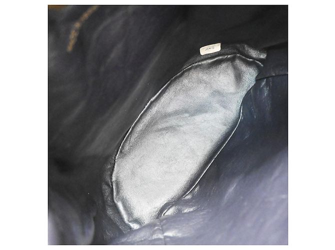 Chanel Duma Drawstring Quilted Leather Small Blu navy - vista 5