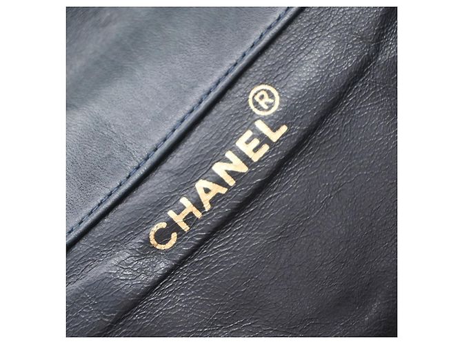 Chanel Duma Drawstring Quilted Leather Small Blu navy - vista 6