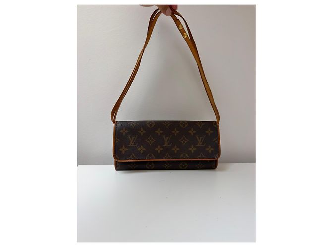 Louis Vuitton Twin Pochette Monogram Canvas Braun Monogramm - Ansicht 13