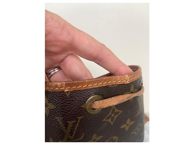 Noe Bolsa Louis Vuitton Noé Monogram Marrom Monograma - vista 11