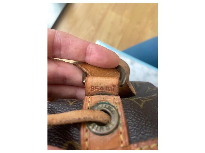 Noe Bolsa Louis Vuitton Noé Monogram Marrom Monograma - vista 14