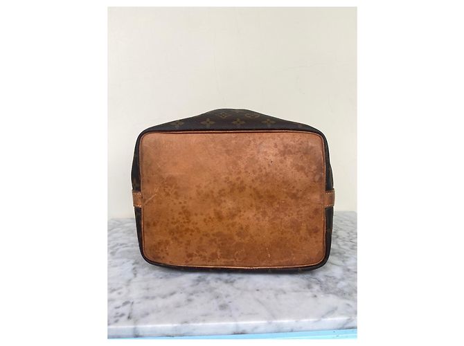 Noe Bolsa Louis Vuitton Noé Monogram Marrom Monograma - vista 6