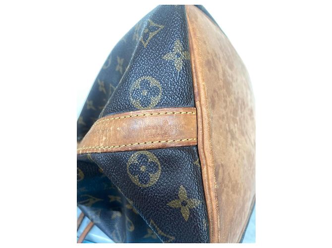 Noe Bolsa Louis Vuitton Noé Monogram Marrom Monograma - vista 7