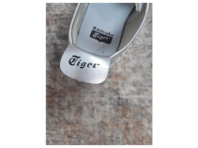 Autre Marque Baskets Onitsuka Tiger Mexico 66 Argentées - vue 8