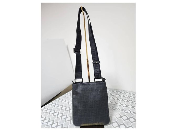 Fendi Borsa Messenger Piatta Zucca Nero/Grigio - vista 3