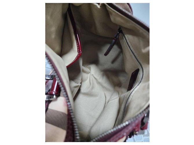 Burberry Borsa Bowling Heart Chester Tela Supernova Check e Pelle Verniciata Rosso Beige - vista 7