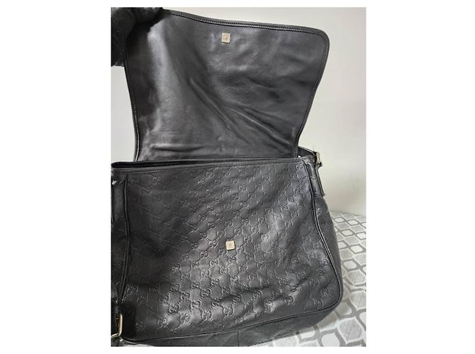 GUCCI Guccissima Medium Schultertasche Schwarz - Ansicht 13