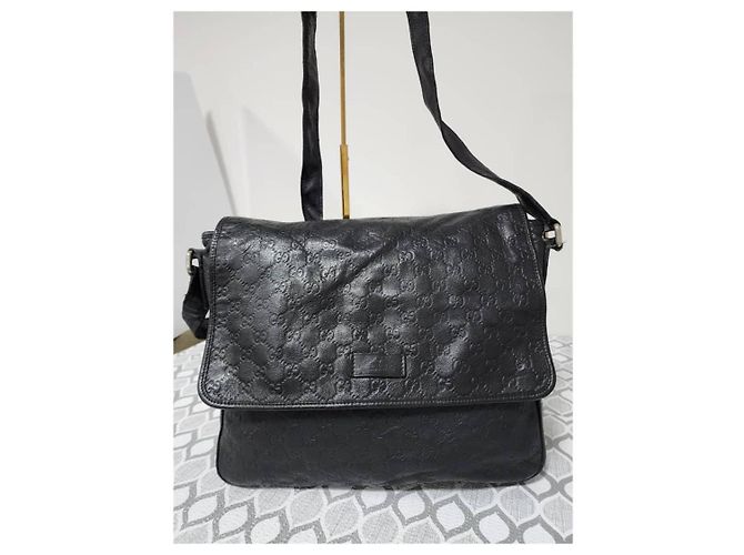 GUCCI Guccissima Medium Schultertasche Schwarz - Ansicht 15