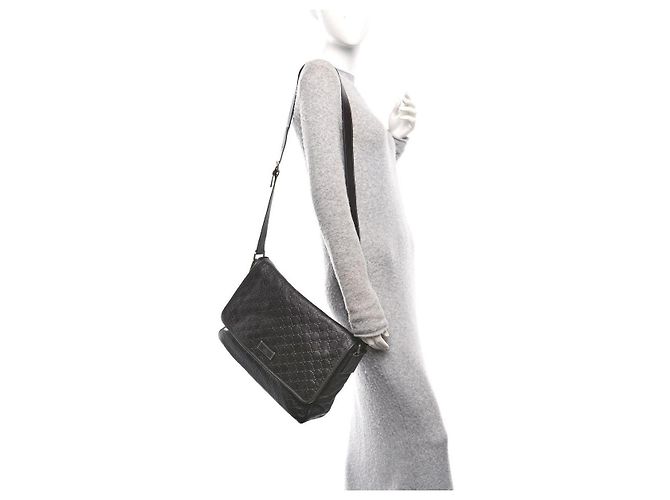 GUCCI Guccissima Medium Schultertasche Schwarz - Ansicht 17