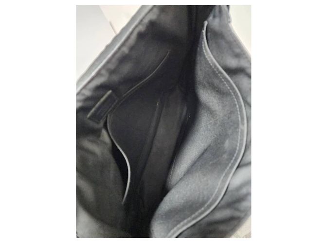 Louis Vuitton Borsa a Tracolla District GM Damier Graphite Nero - vista 13