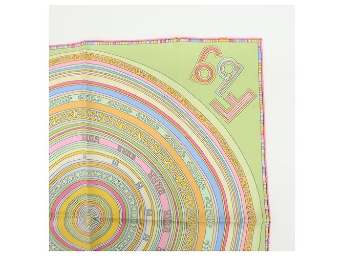 Sciarpa Hermès Carré 42 in seta multicolore - vista 4