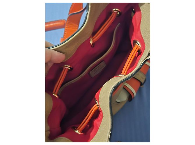 Lancel Bolso Saco de Cuero Castaño Roja Crudo - vista 3