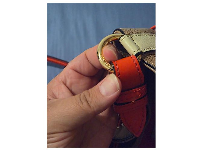 Lancel Bolso Saco de Cuero Castaño Roja Crudo - vista 5