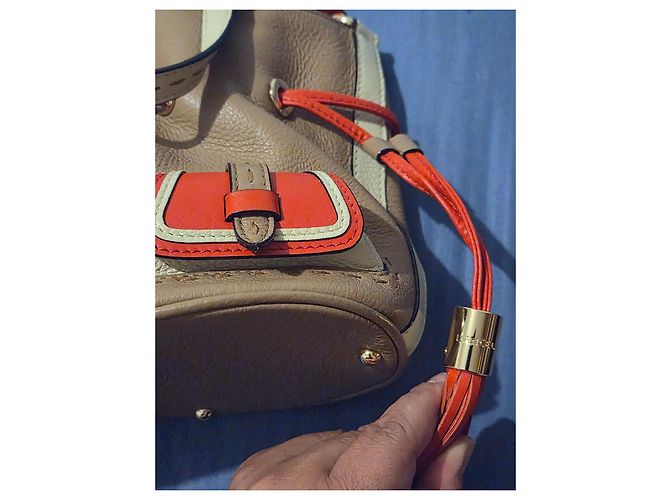 Lancel Bolso Saco de Cuero Castaño Roja Crudo - vista 6