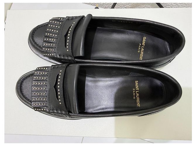 Autre Marque Saint Laurent Paris Mocassini in pelle nera borchiati Nero Silver hardware - vista 3