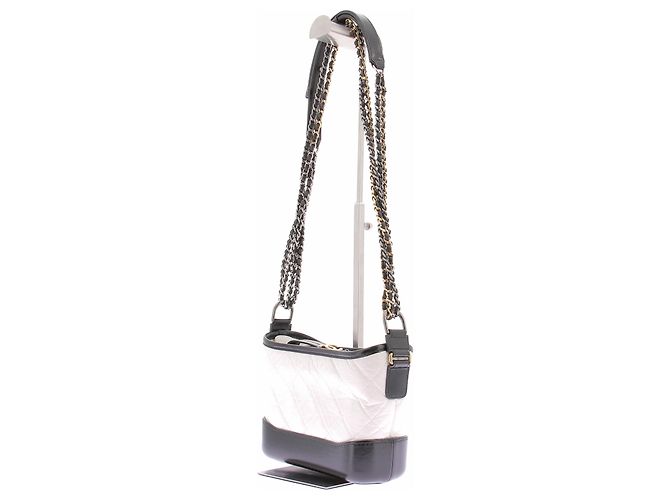 Chanel Bolso Gabrielle blanco y negro - vista 3