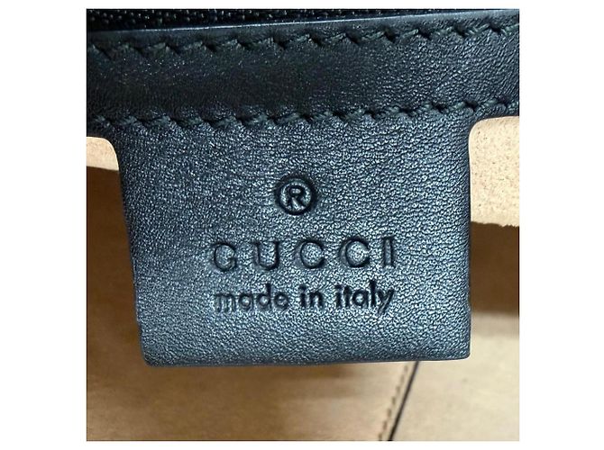 Bamboo Gucci Nymphaea Medium Schultertasche aus Leder mit Bambus und Eco-Perlen Schwarz - Ansicht 12