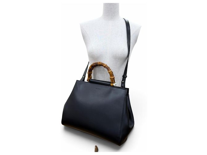 Bamboo Gucci Nymphaea Medium Schultertasche aus Leder mit Bambus und Eco-Perlen Schwarz - Ansicht 3