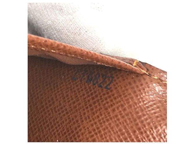 Portafoglio Long Bill Monogram Louis Vuitton Marrone - vista 16