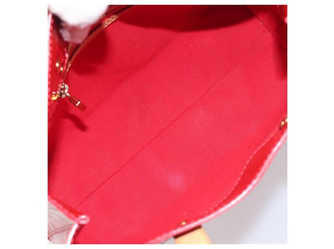 LOUIS VUITTON Monogram Vernis Reade PM Hand Bag Rouge M91088 LV - vista 11