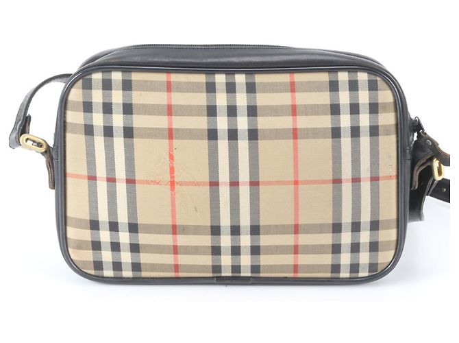 Bolsa de Ombro Burberry Nova Check em Lona e Couro Preto - vista 3