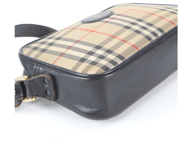 Bolsa de Ombro Burberry Nova Check em Lona e Couro Preto - vista 4
