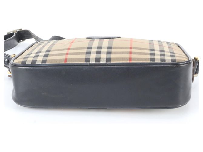 Bolsa de Ombro Burberry Nova Check em Lona e Couro Preto - vista 5