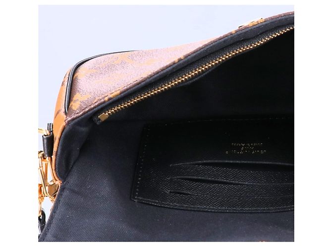 Louis Vuitton Monogram Reverse Wallet on Chain Marron - vue 6