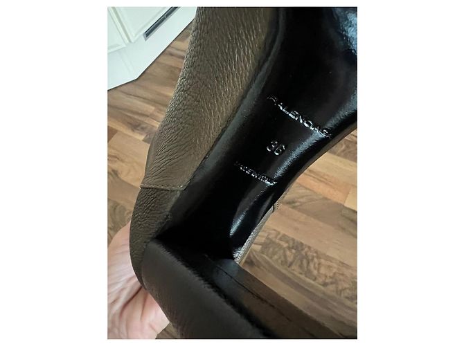 Balenciaga Lederstiefel Braun - Ansicht 9