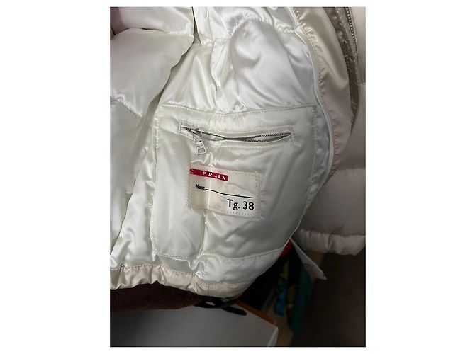Prada White Down Jacket with Fur Collar and Belt - view 13