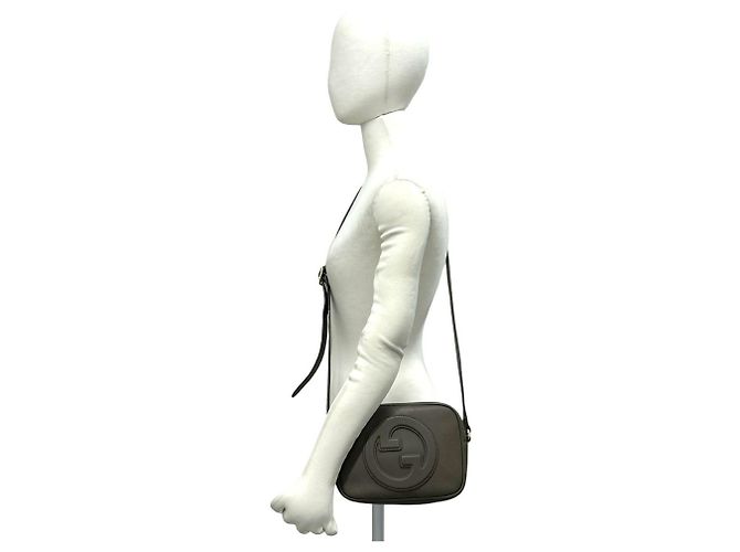 Borsa a tracolla e pochette in pelle GUCCI Blondie con G intrecciate e nappina Marrone - vista 2