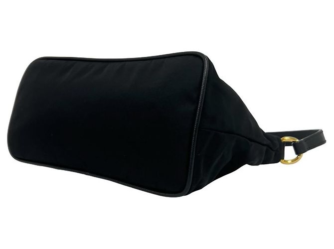 Saffiano Mini borsa/pouch Prada in nero - vista 8
