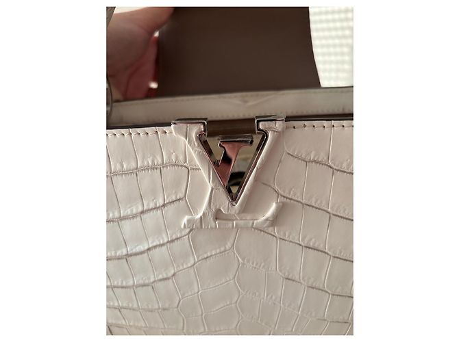 Louis Vuitton Capucines BB in pelle di coccodrillo bianca Bianco - vista 4