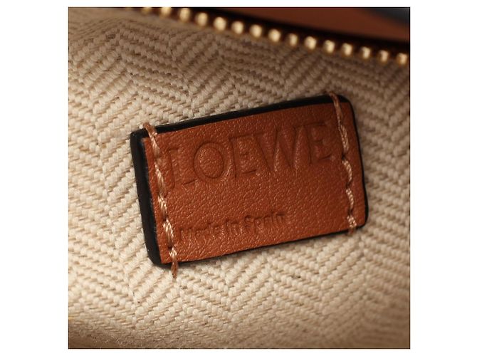 Bolso de mano 2-Way Loewe Puzzle Bag Mini Castaño Rosa - vista 4