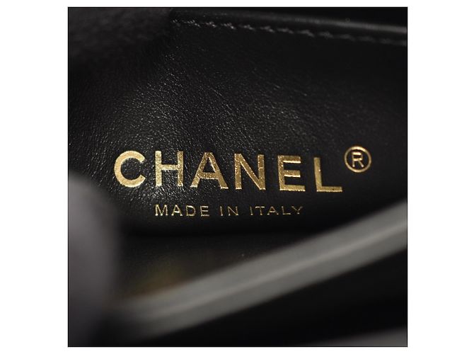 Chanel Mini Matelassé 2-Way Schultertasche Schwarz - Ansicht 4