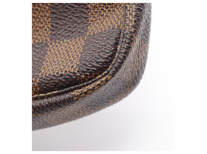 Bolsa Louis Vuitton Mini Pochette Accessoires Damier Ebene Marrom - vista 9