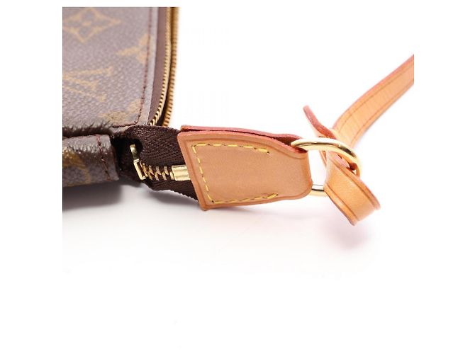 Bolsa Louis Vuitton Pochette Accessoires Marrom - vista 7